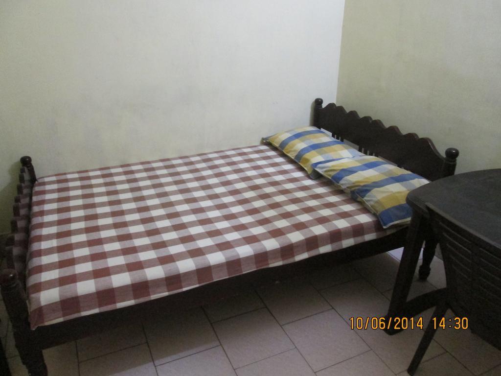 St. Antonys Lodge Kochi Zimmer foto